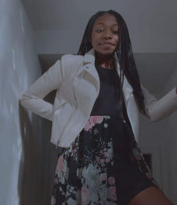 Meet your Posher, Lorynn